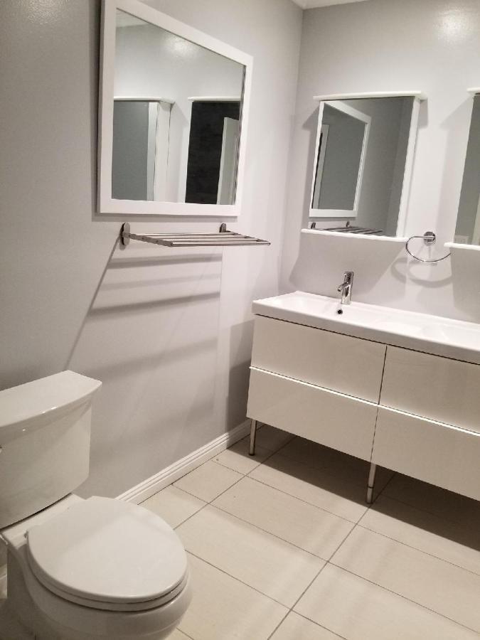 Private La Bedroom W Private Half-Bathroom - Ac - Wifi - Private Fridge -Smart Tv Los Angeles Luaran gambar
