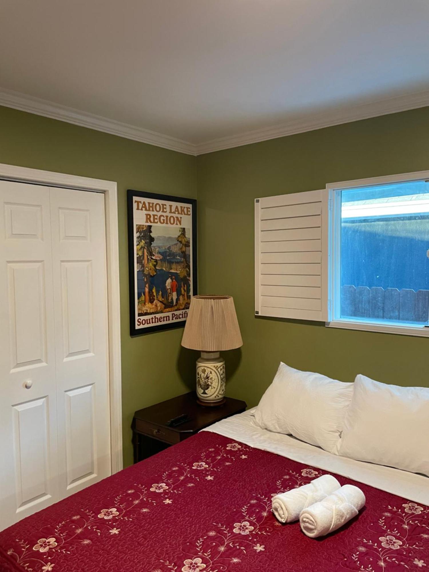 Private La Bedroom W Private Half-Bathroom - Ac - Wifi - Private Fridge -Smart Tv Los Angeles Luaran gambar